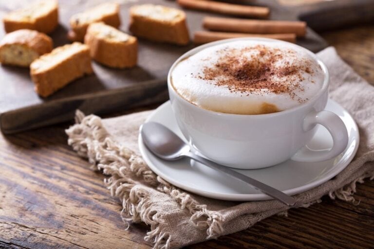 Kaffeevollautomaten unter 300 Euro: Drei gute Modelle im Preisvergleich